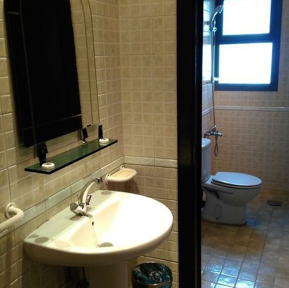 قصر اليمامة للاجنحة الفندقية فرع السلام