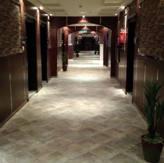 قصر اليمامة للاجنحة الفندقية فرع السلام