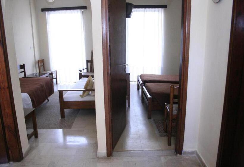 Aparthotel Iliahtides