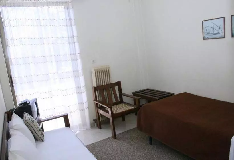 Aparthotel Iliahtides