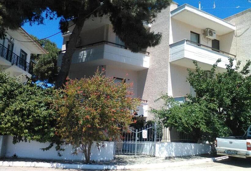 Aparthotel Iliahtides