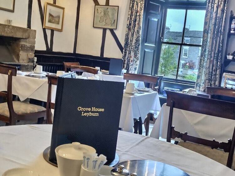 צימר Grove House