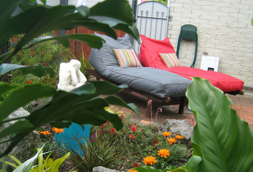 민박 Guysers Gay Stay For Men