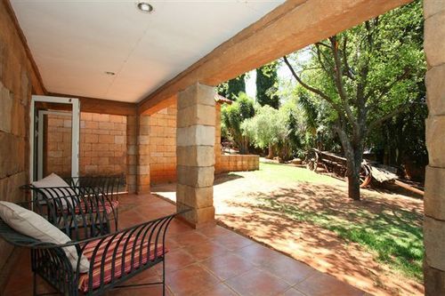 צימר Ikhaya Guest House