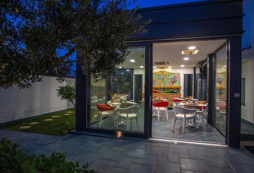 تختخواب و صبحانه Tra Le Braccia Di Morfeo