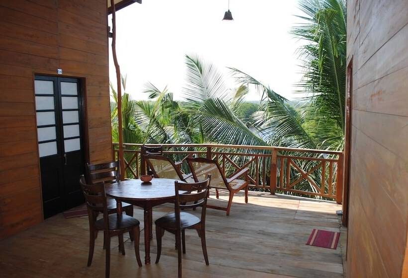 酒店 Asha Beach & Spa