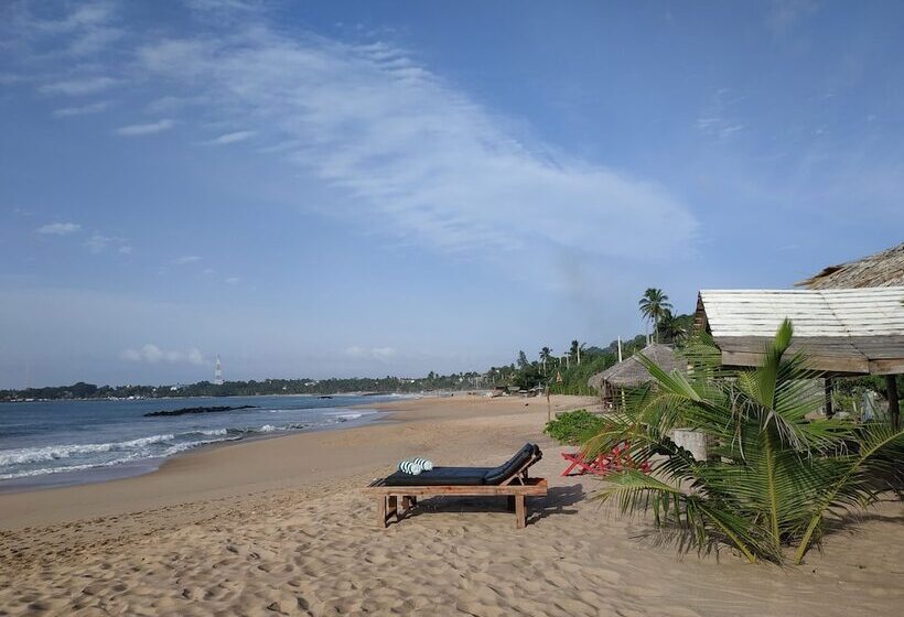 酒店 Asha Beach & Spa