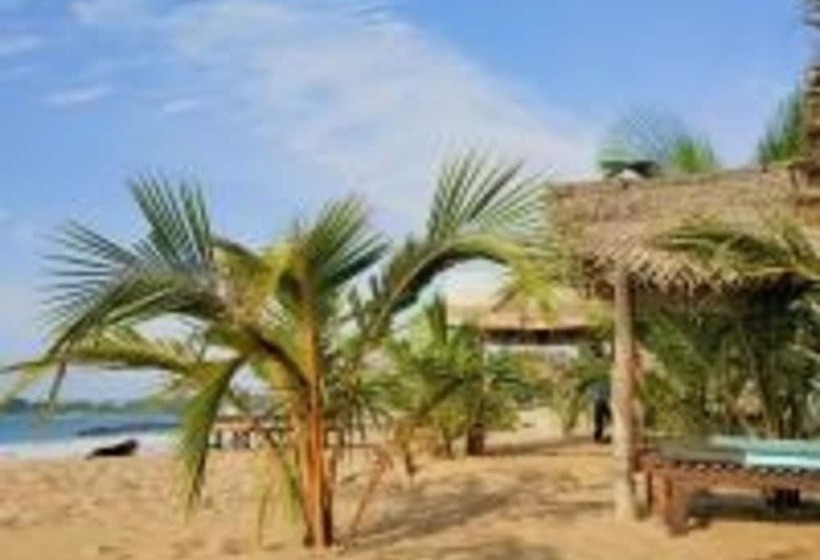 酒店 Asha Beach & Spa