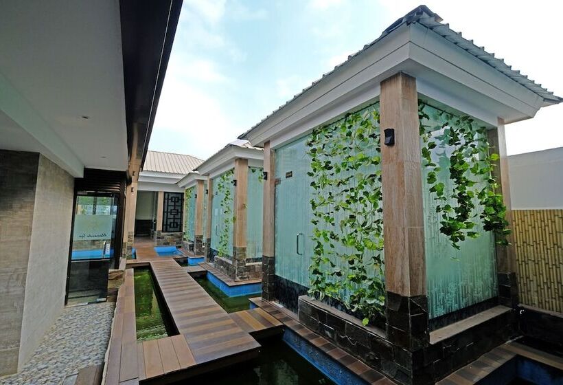 Batam Harbour Boutique Hotel & Spa