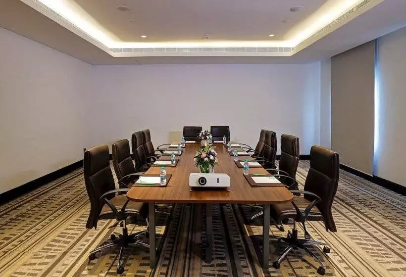 ホテル Holiday Inn Chennai Omr It Expressway, An Ihg
