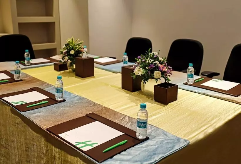 ホテル Holiday Inn Chennai Omr It Expressway, An Ihg