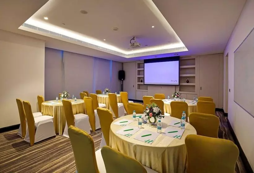 ホテル Holiday Inn Chennai Omr It Expressway, An Ihg