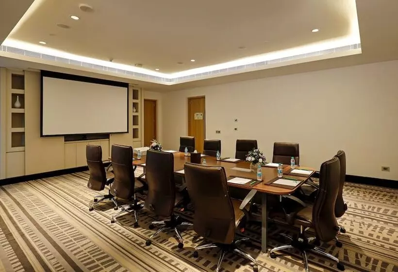 ホテル Holiday Inn Chennai Omr It Expressway, An Ihg