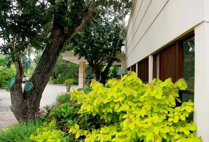 ホテル Jade Green Hambantota