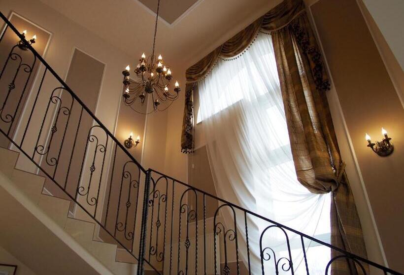 فندق Restauracja Koral