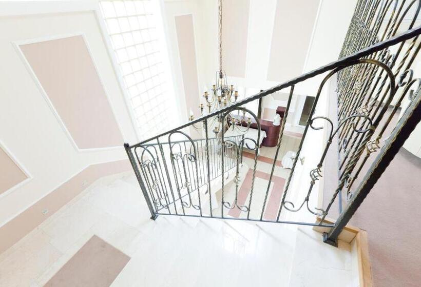 فندق Restauracja Koral