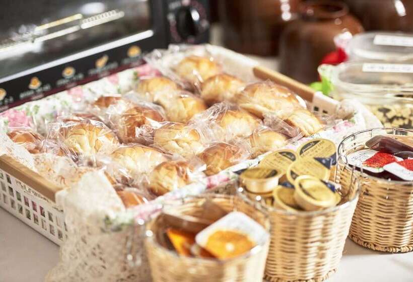 בית מלון כפרי Select Inn Mishima