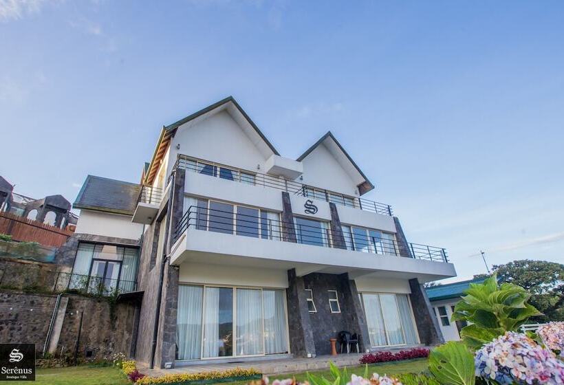 호텔 Serenus Boutique Villa