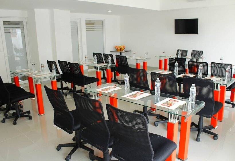 فندق Zar Coatzacoalcos