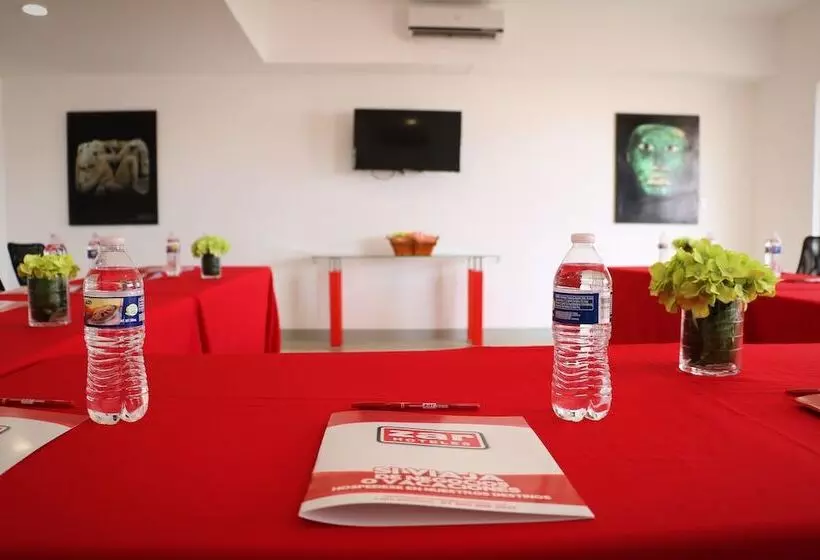 ホテル Zar Coatzacoalcos