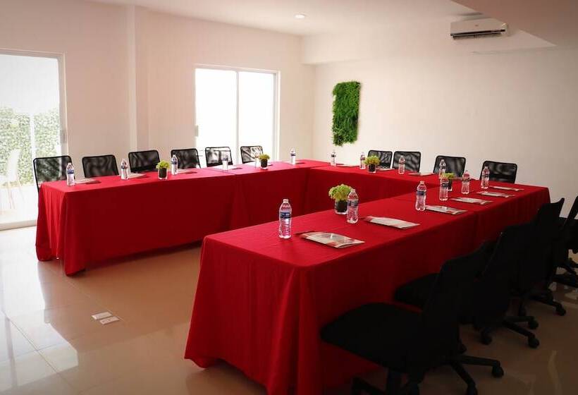 فندق Zar Coatzacoalcos