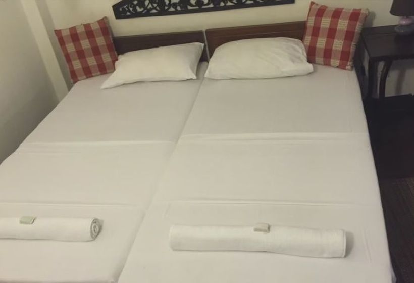 بنسيون Blue Seas Tourist Guest House