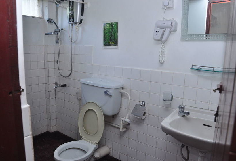 بنسيون Blue Seas Tourist Guest House