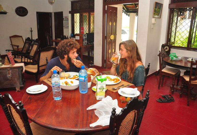 بنسيون Blue Seas Tourist Guest House