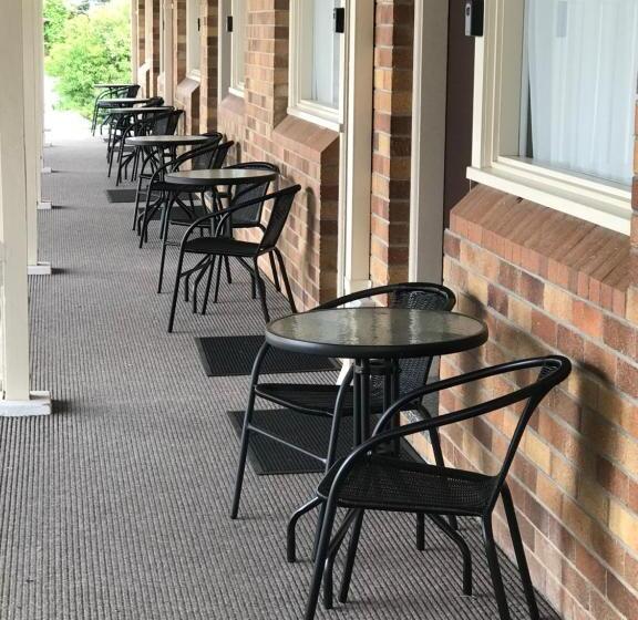 Royal Motel Tenterfield