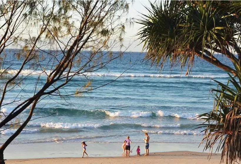 Hotelli Stradbroke Island Beach