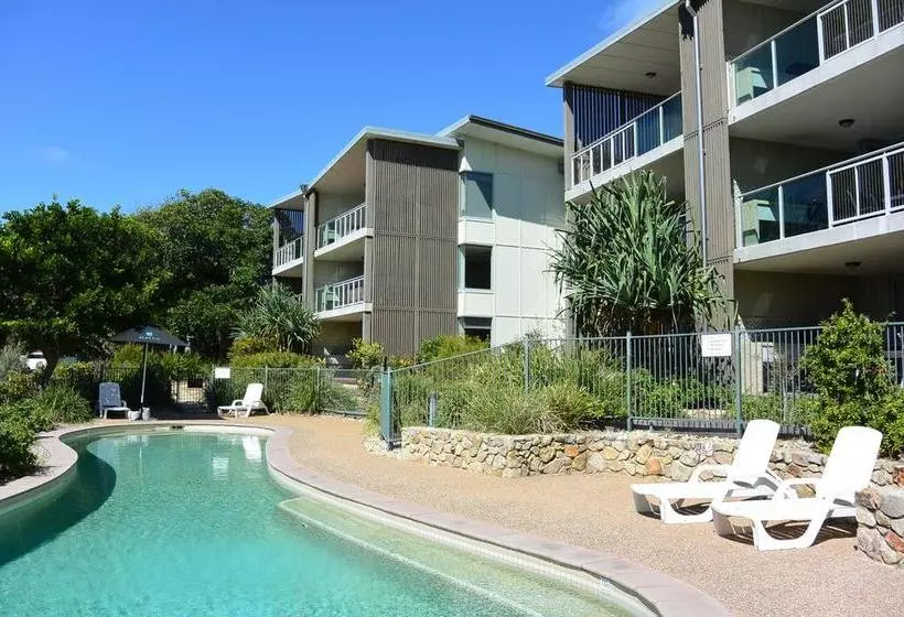 Hotelli Stradbroke Island Beach