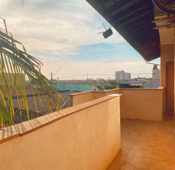 Herberge Pousada Girassol