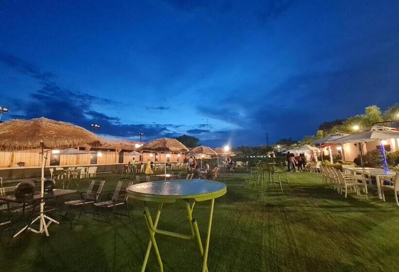 Focus Club And Resort