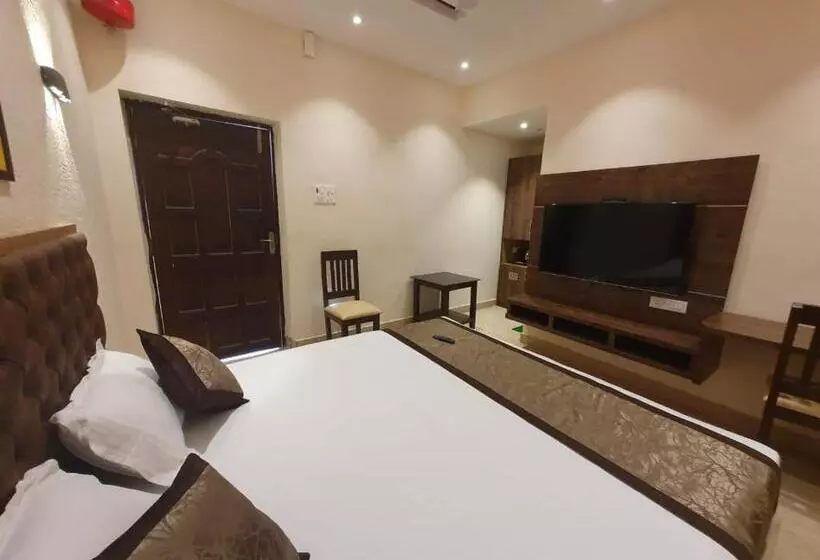 Focus Club And Resort