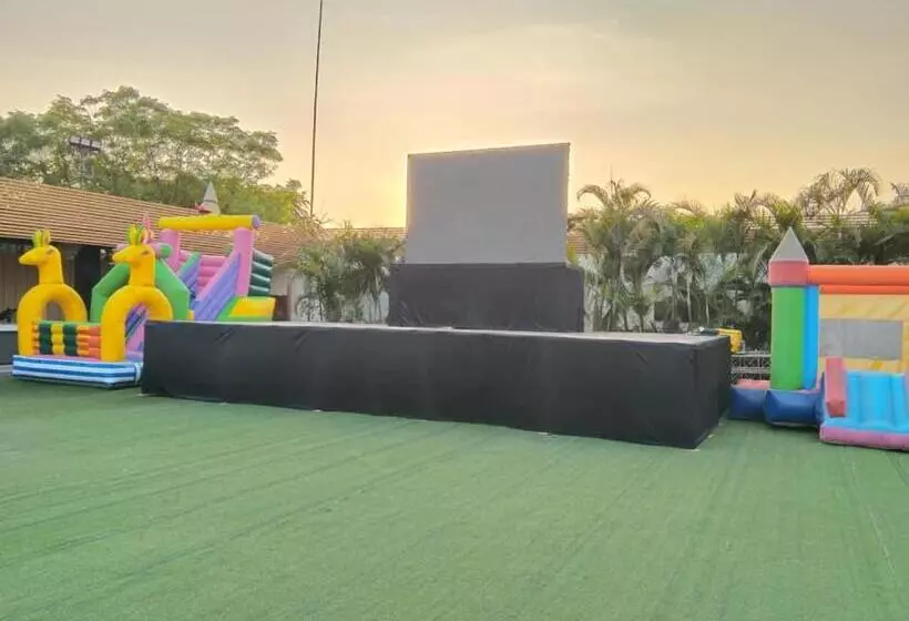 Focus Club And Resort