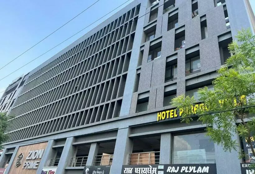 هتل Paragon Villa