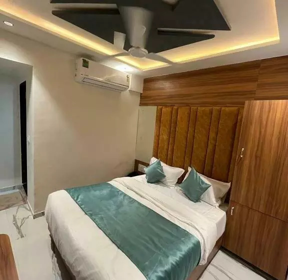 هتل Paragon Villa
