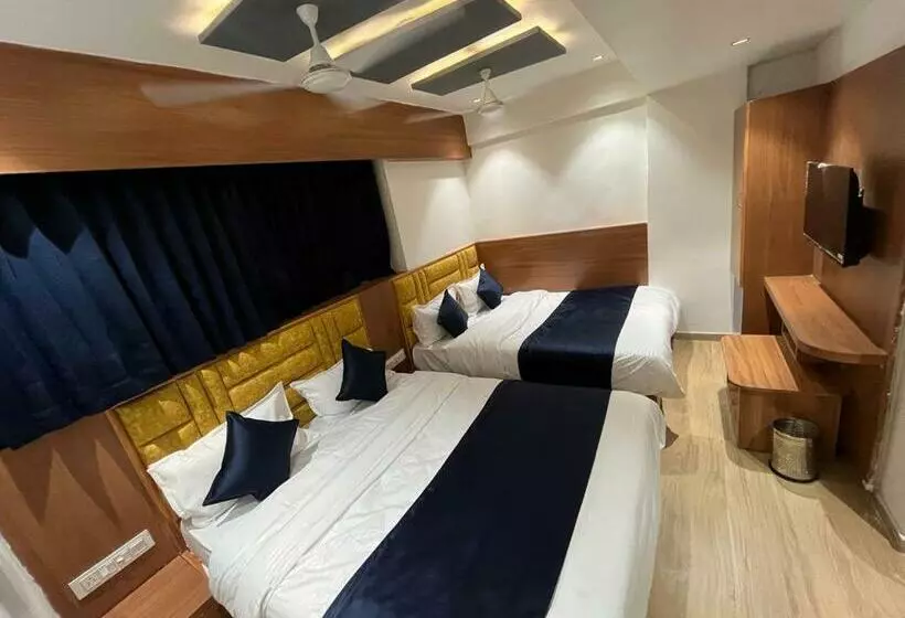 هتل Paragon Villa