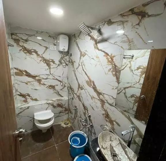 هتل Paragon Villa