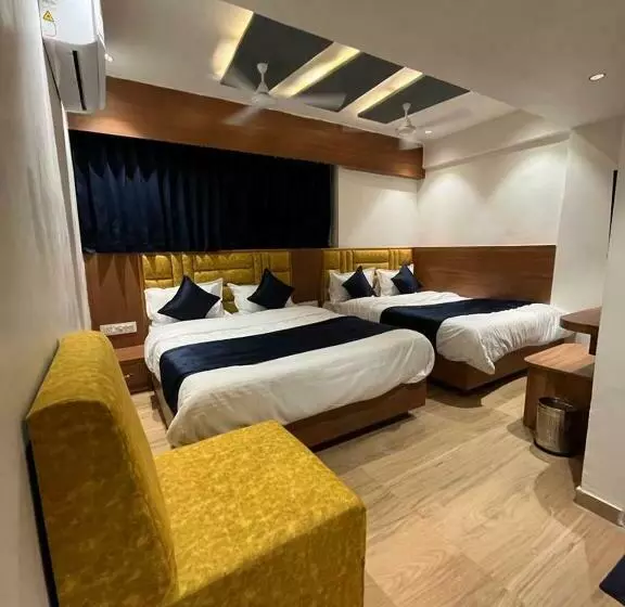 هتل Paragon Villa