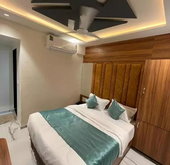 هتل Paragon Villa