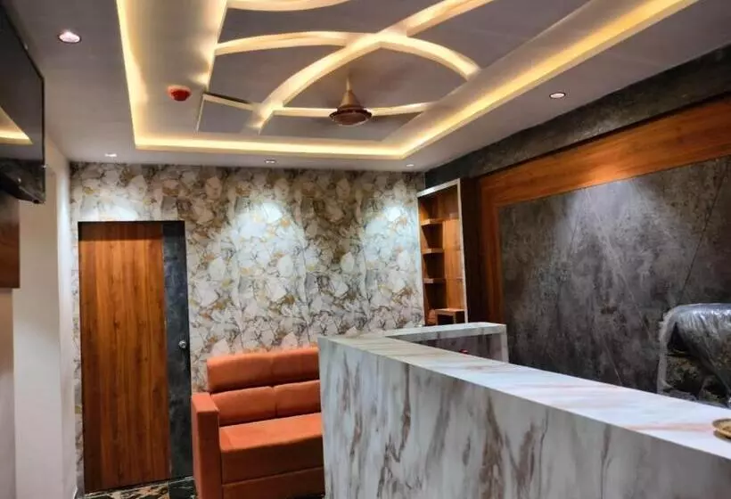 هتل Paragon Villa