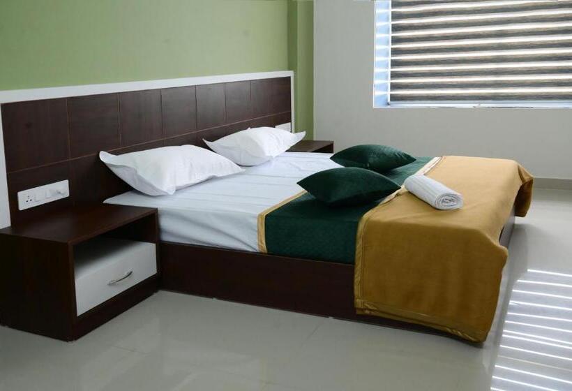 فندق The Green Room Tourist Home