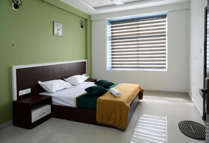 فندق The Green Room Tourist Home