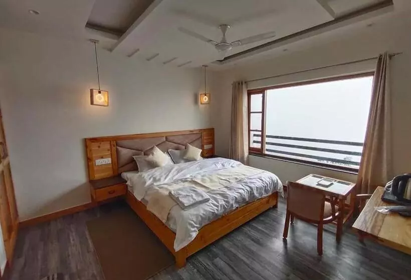 ホテル Wild Spring Mussoorie