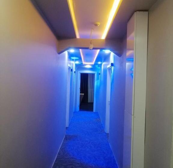 Mari̇t Blue Otel