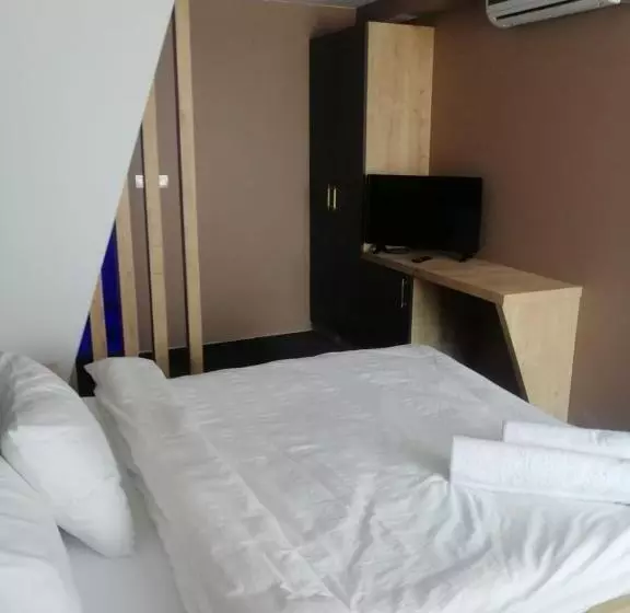 Mari̇t Blue Otel