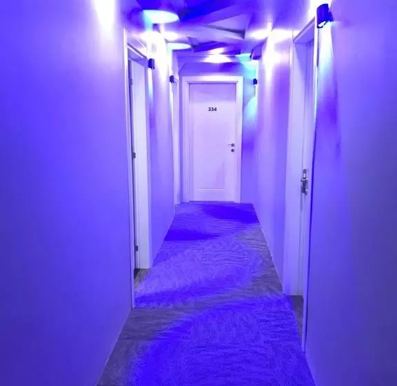 Mari̇t Blue Otel