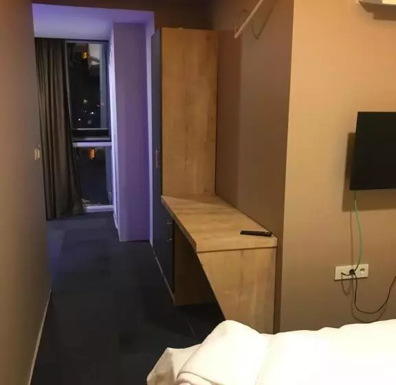 Mari̇t Blue Otel