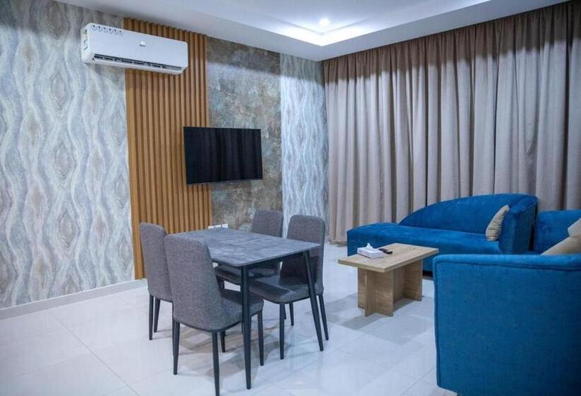 شقق بيت المدينة للشقق المخدومة